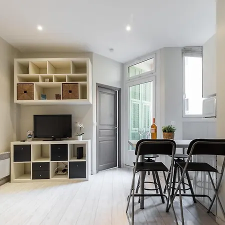 شقة 1 Bedroom Flat In Harbor نيس